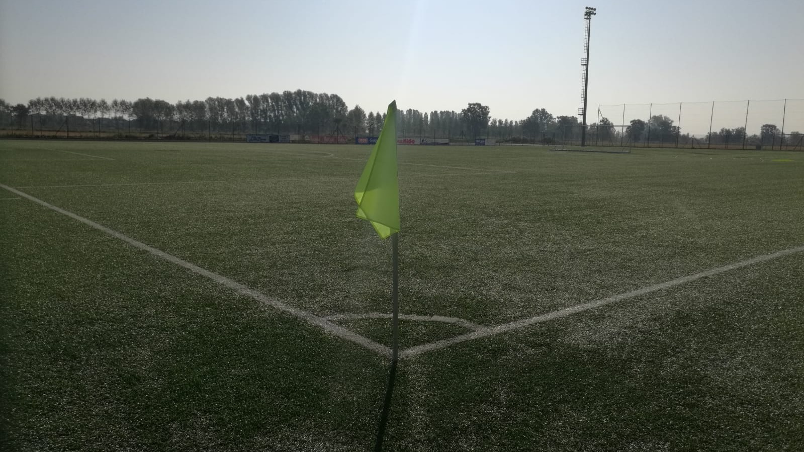 Terrain de football Novarello Villaggio Azzurro, Italie, avec gazon artificiel