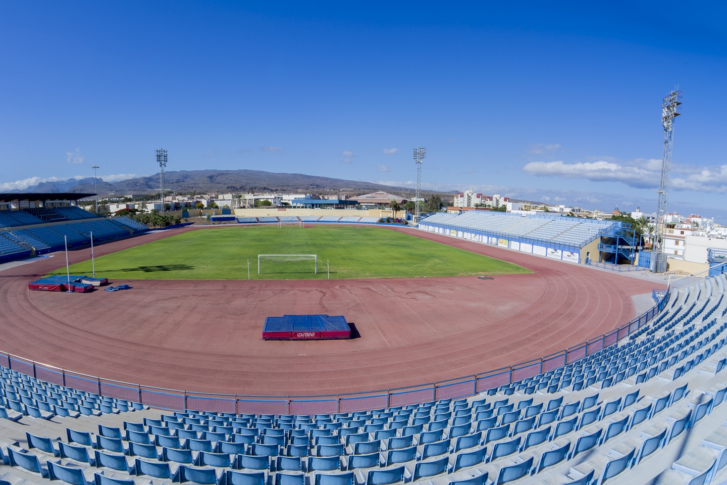 Terrain de football Golf Course, Espagne, avec gazon naturel