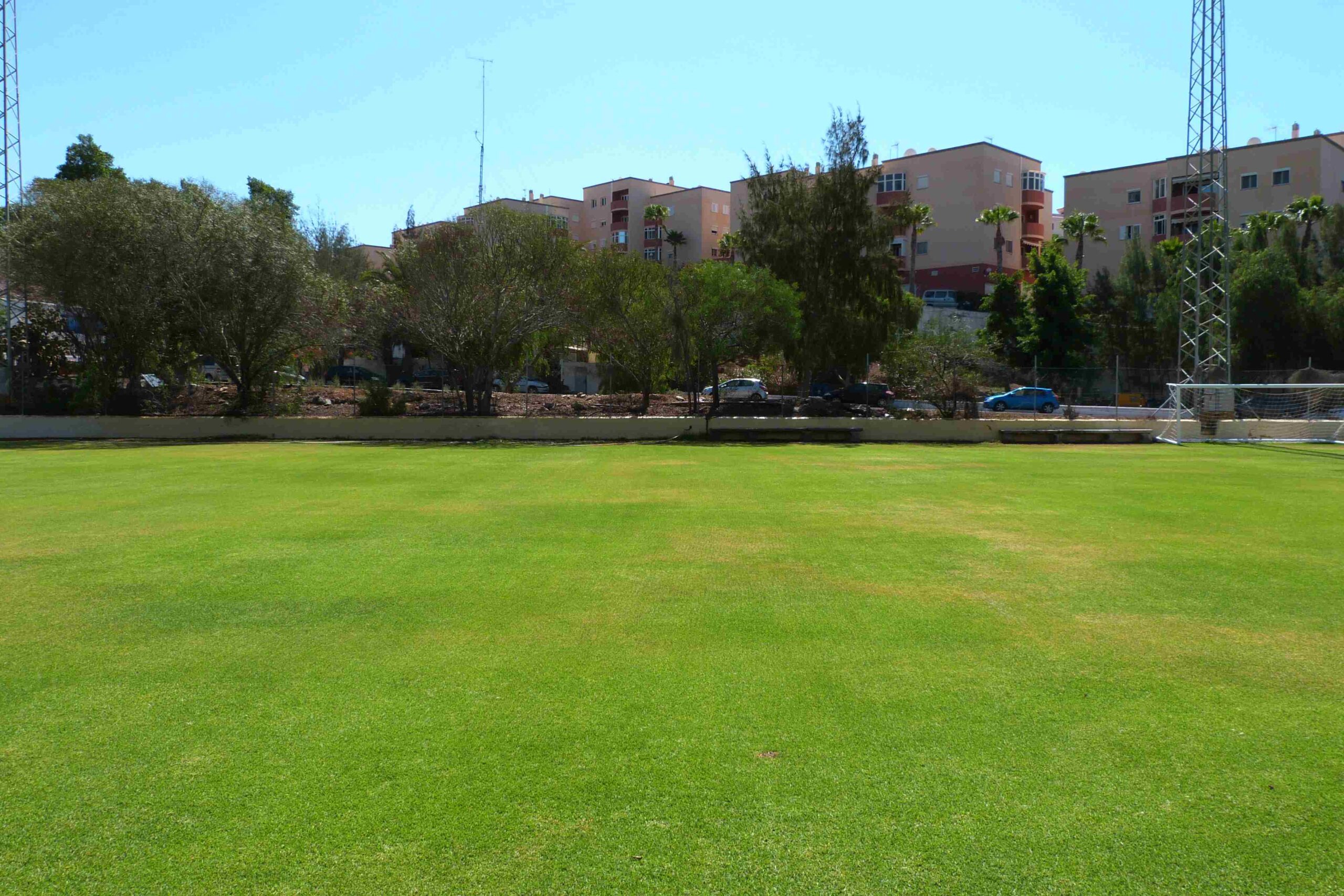 Terrain de football Las Burras, Espagne, avec gazon artificiel