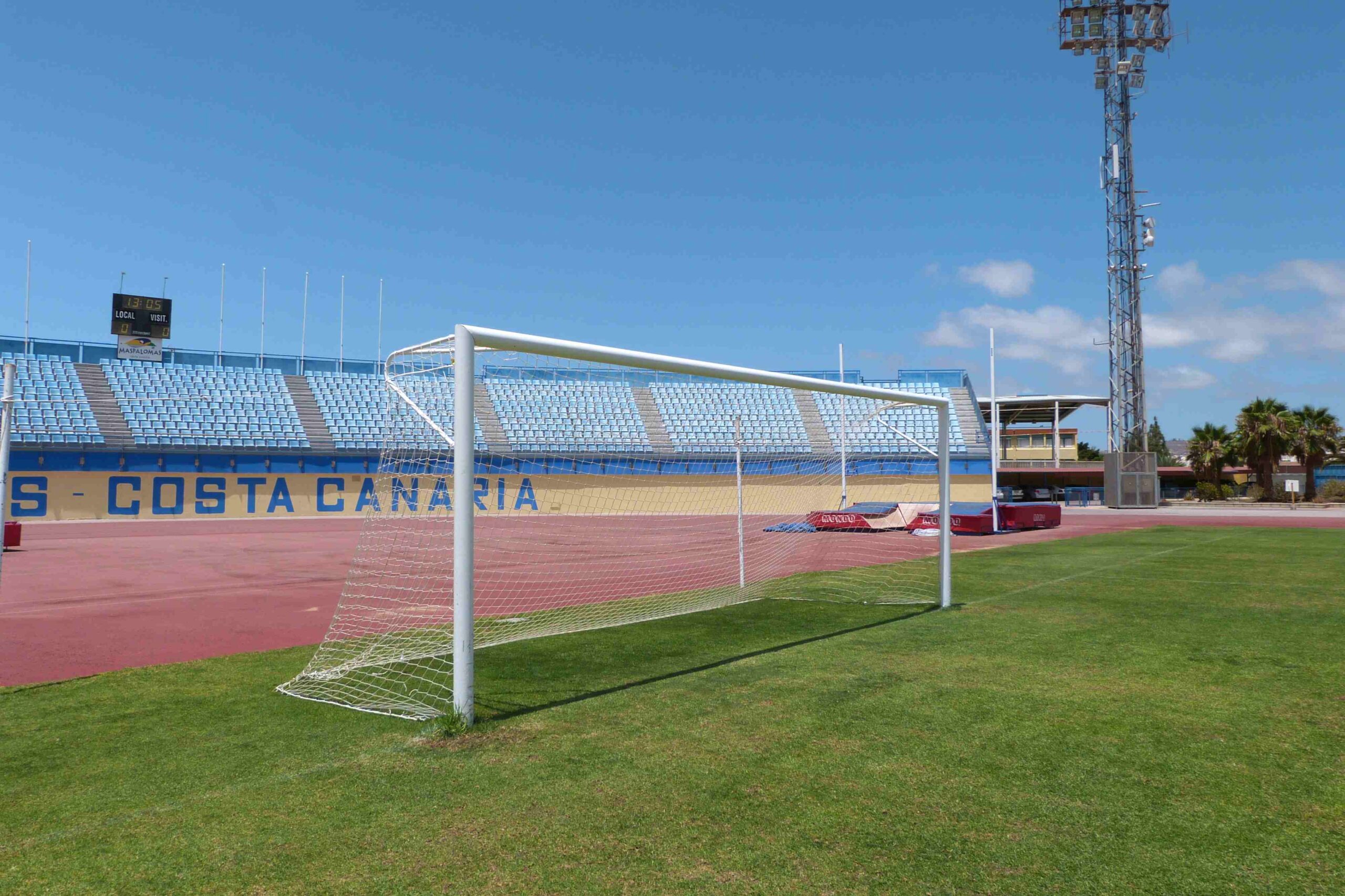 Terrain de football Golf Course, Espagne, avec gazon artificiel