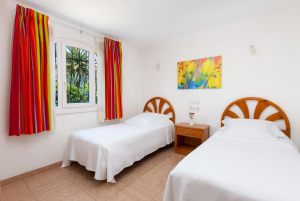 Tennis-Camps-Gran-Canaria-Mur-Bungalows-Parco-Romantico-3