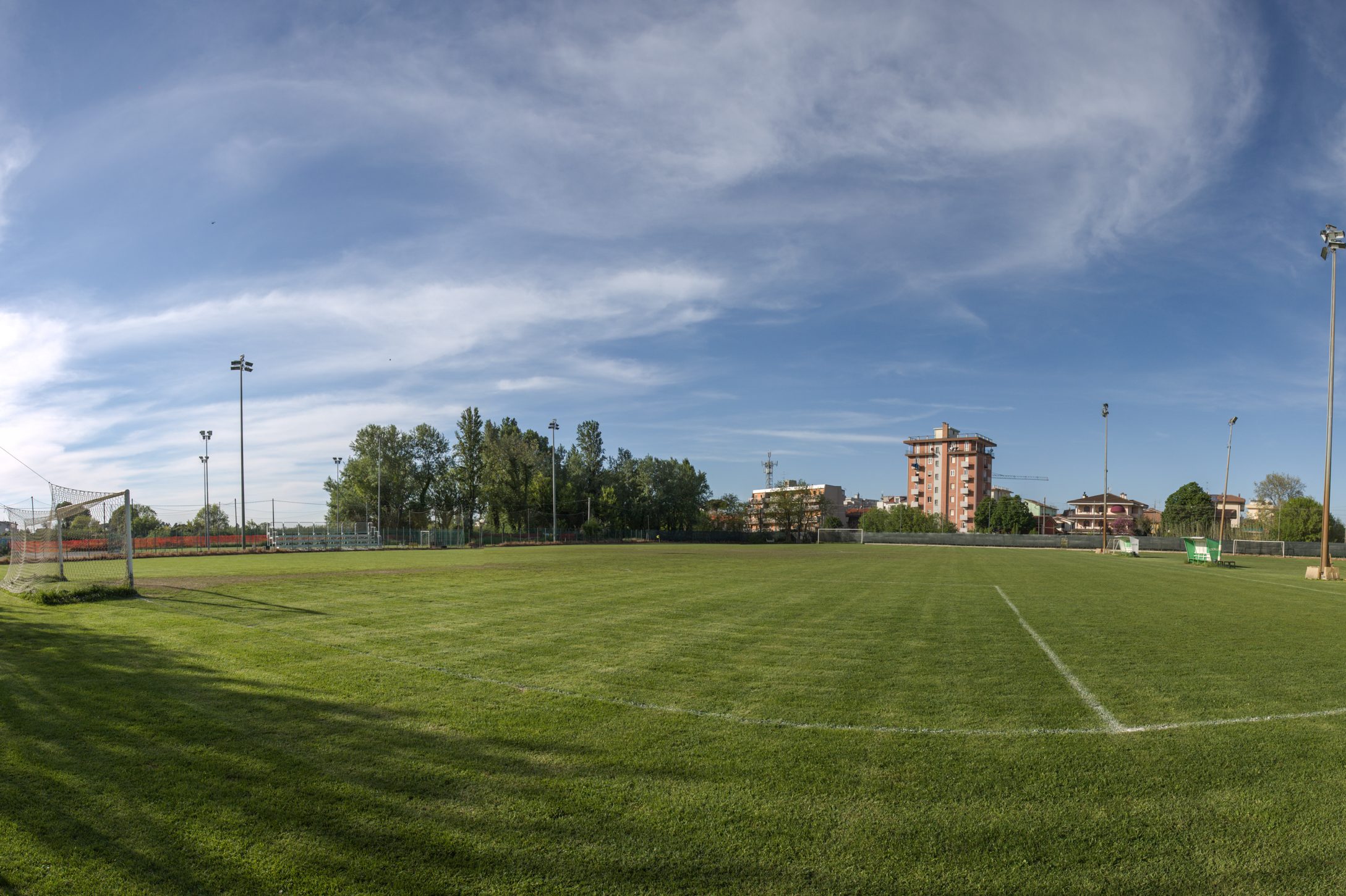 Terrain de football Adria Cattolica Viserbella, Italie, avec gazon naturel