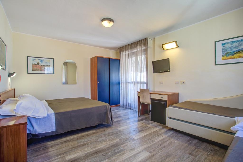 Hôtel Major, chambre triple, Cattolica, Italie