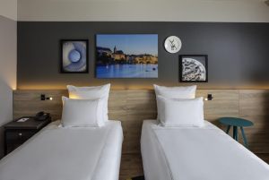 DMC-Switzerland-Basel-Swissotel-Le-Plaza-12