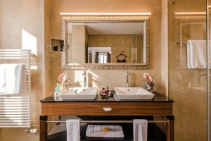 ArtDeco-Hotel-Montana-Luzern-Badezimmer