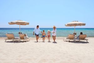 Forte-Village-Resort-FamilyBeach