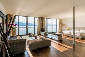 Seehotel-Hermitage-Zimmer-Wohnzimmer