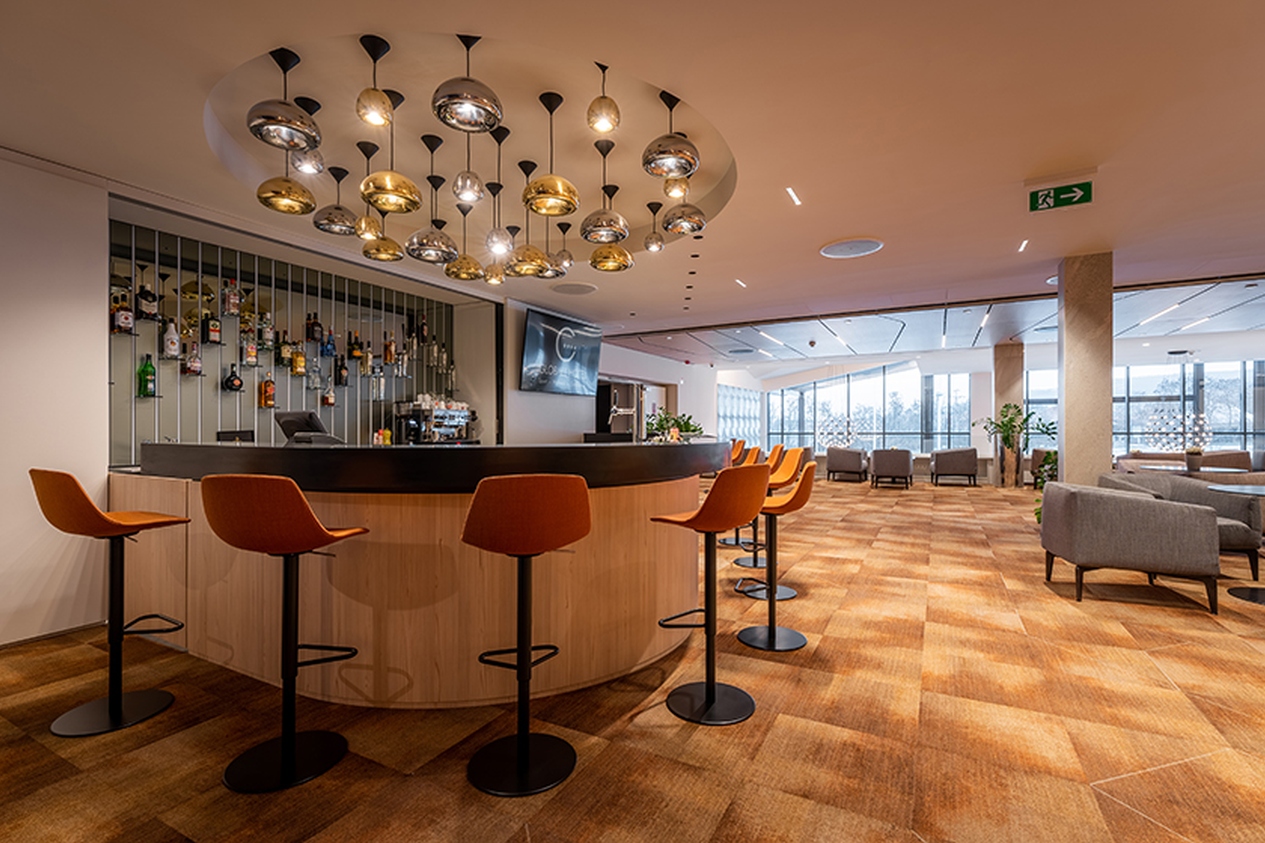 Globall Hotel, Bar, Telki, Ungarn