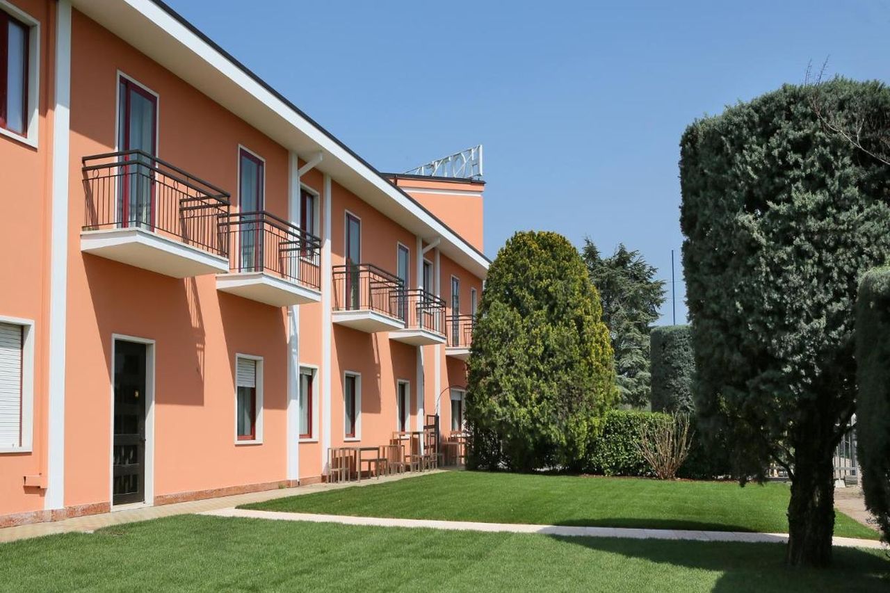 Veronello Resort, vue extérieure, Calmasino, Italie