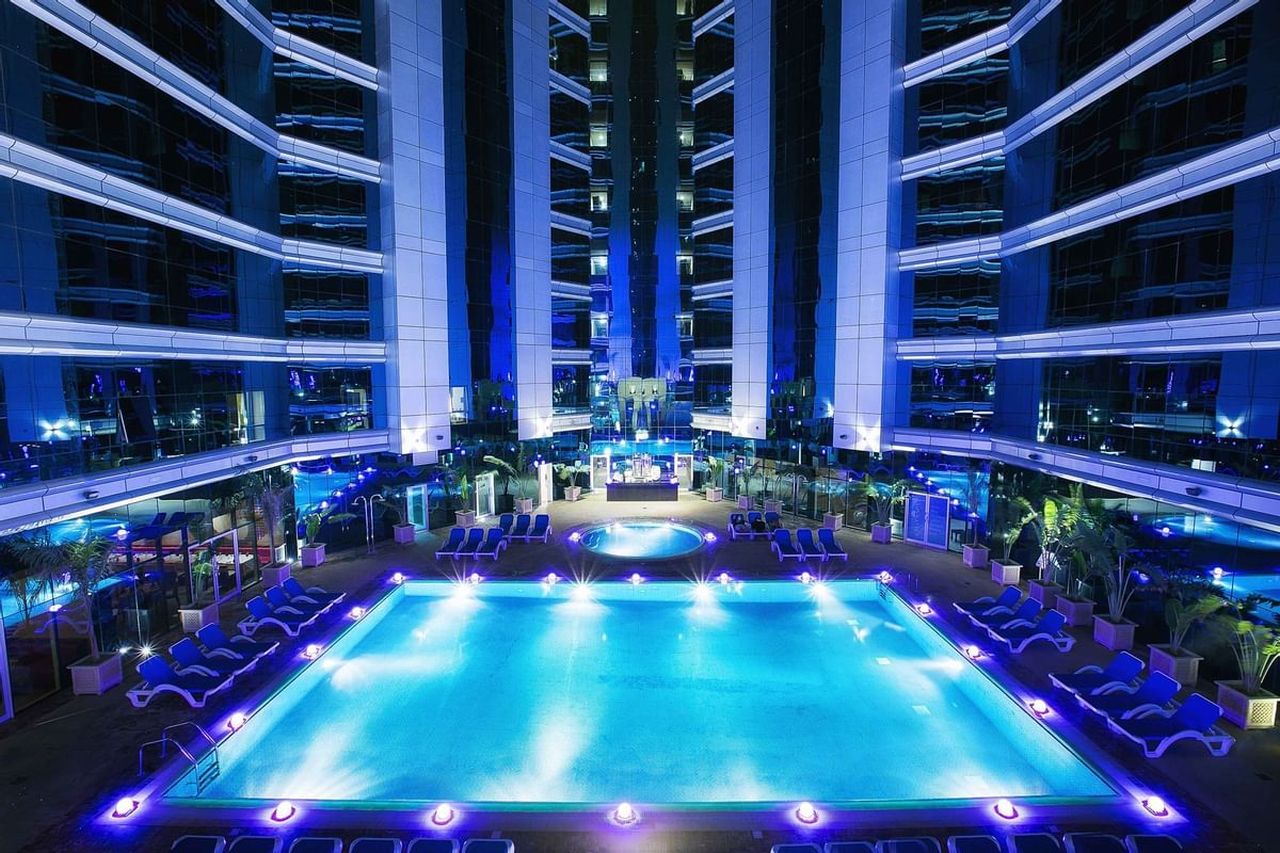 Ghaya Grand Resort, Pool, Dubai, Vereinigte Arabische Emirate