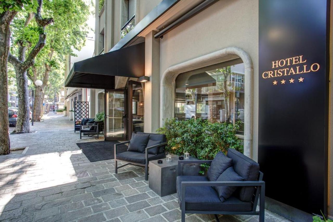 Hôtel Cristallo, entrée de l'hôtel, Cattolica, Italie