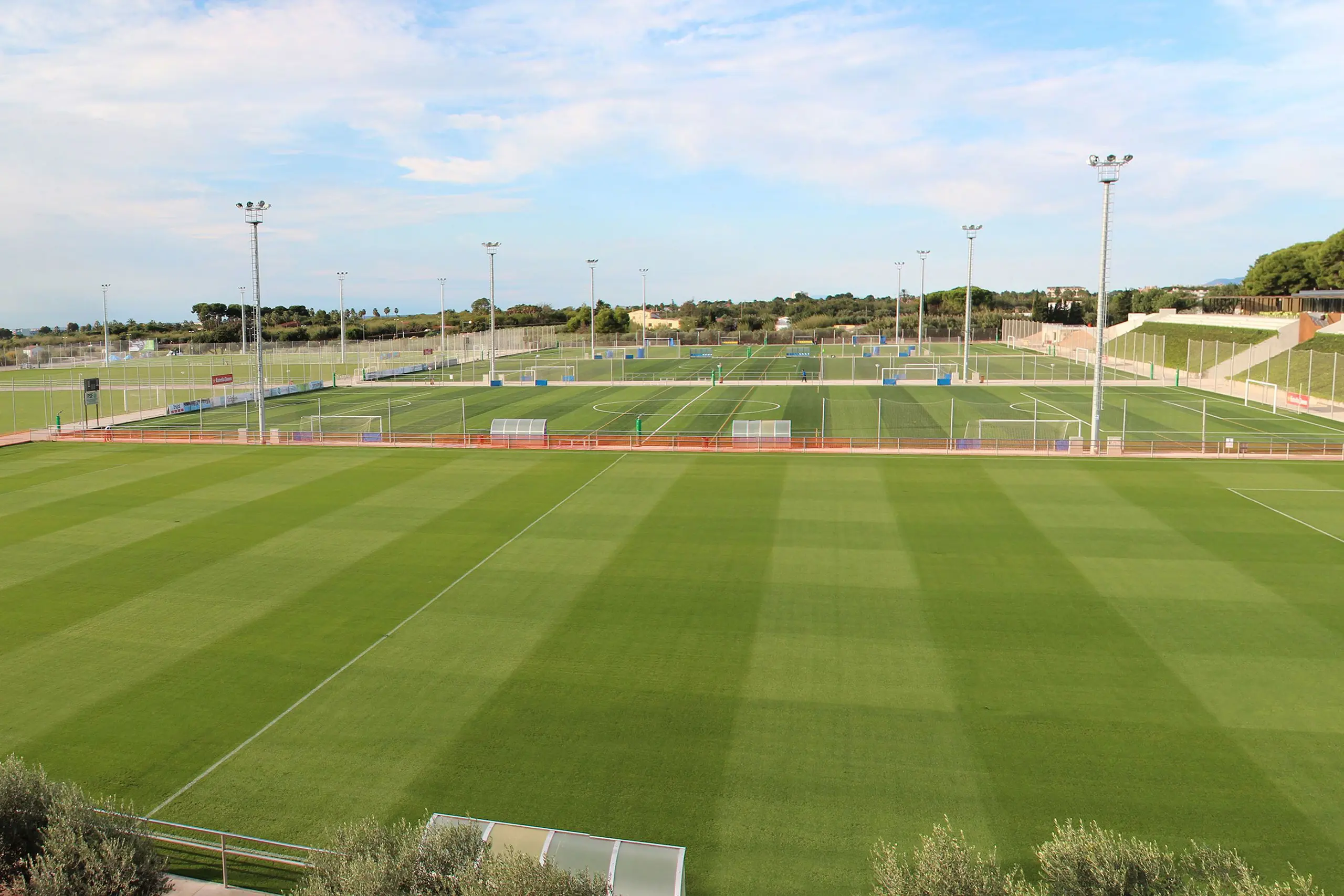 Futbol Salou, Naturrasen, am Meer, Cambrils/Salou, Spanien