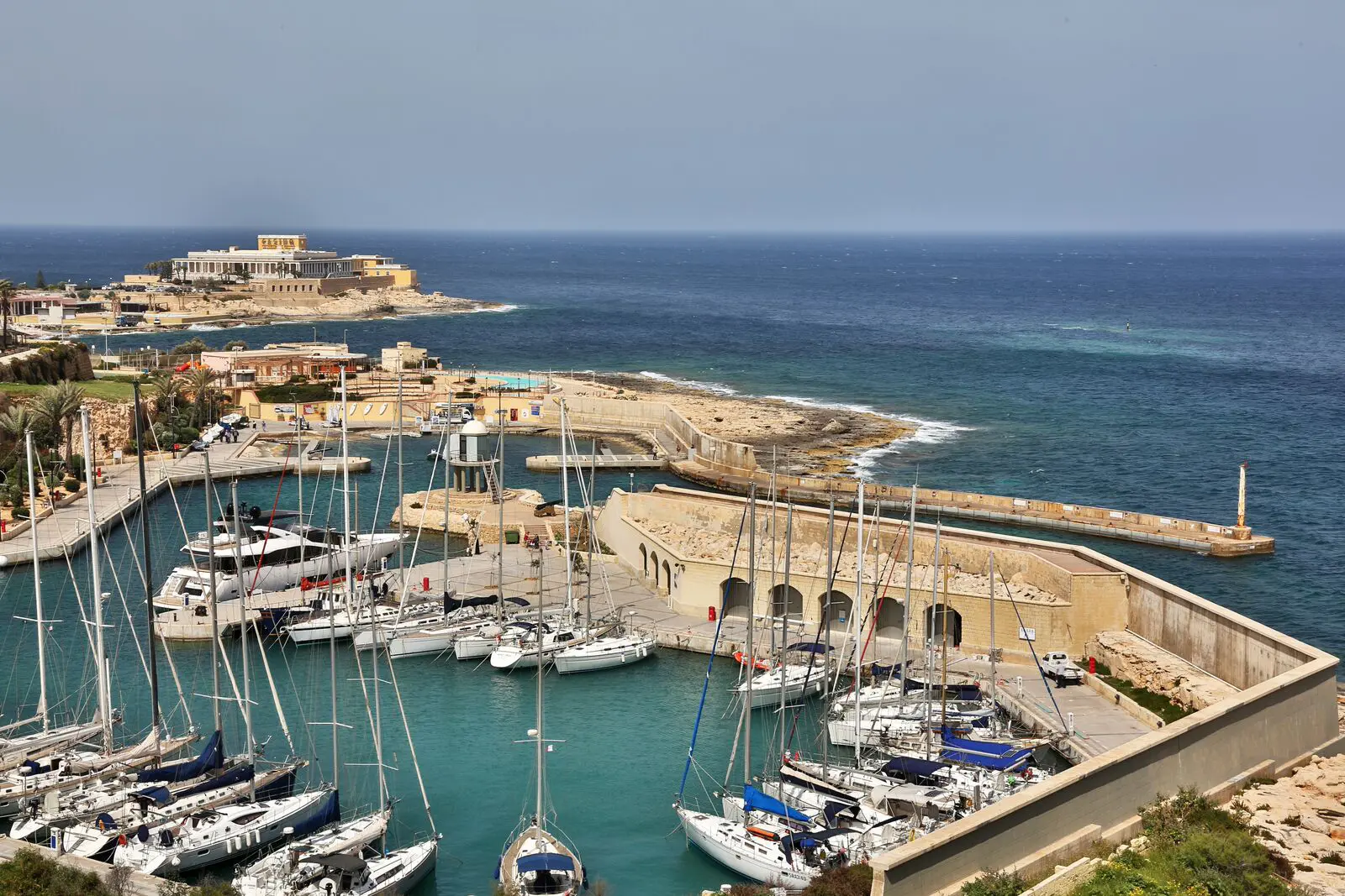 St. Julians, Malte, port