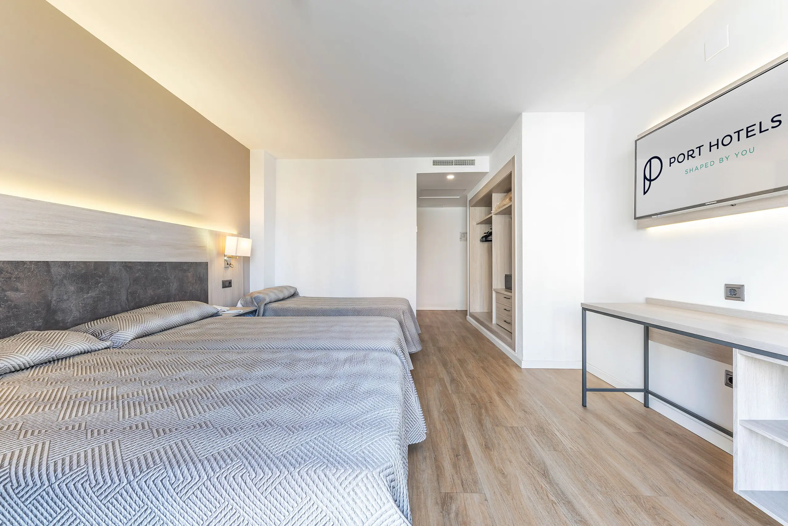 Hotel Port Fiesta Park, Dreibettzimmer, Benidorm, Spanien