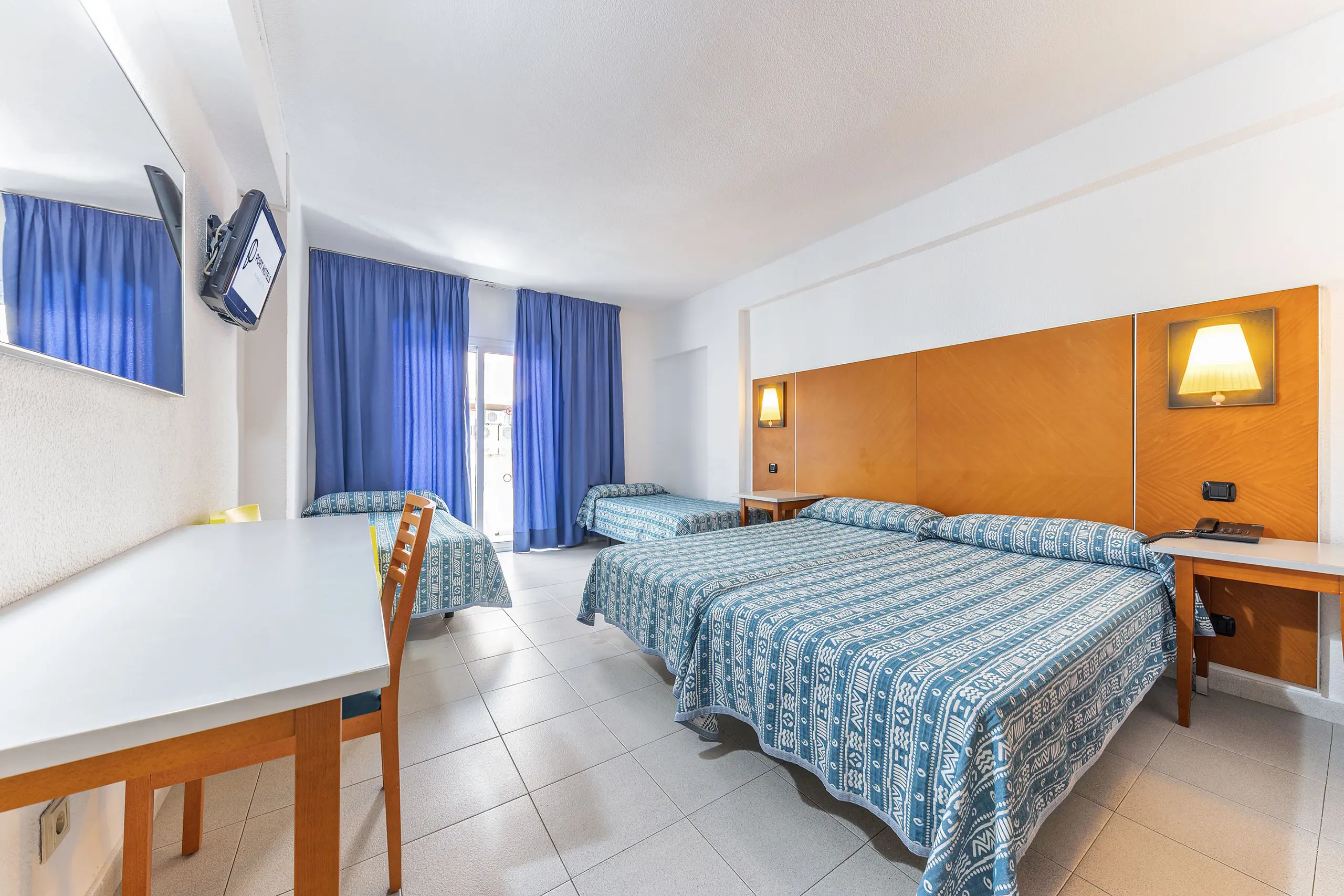 Hotel Port Fiesta Park, Vierbettzimmer, Benidorm, Spanien