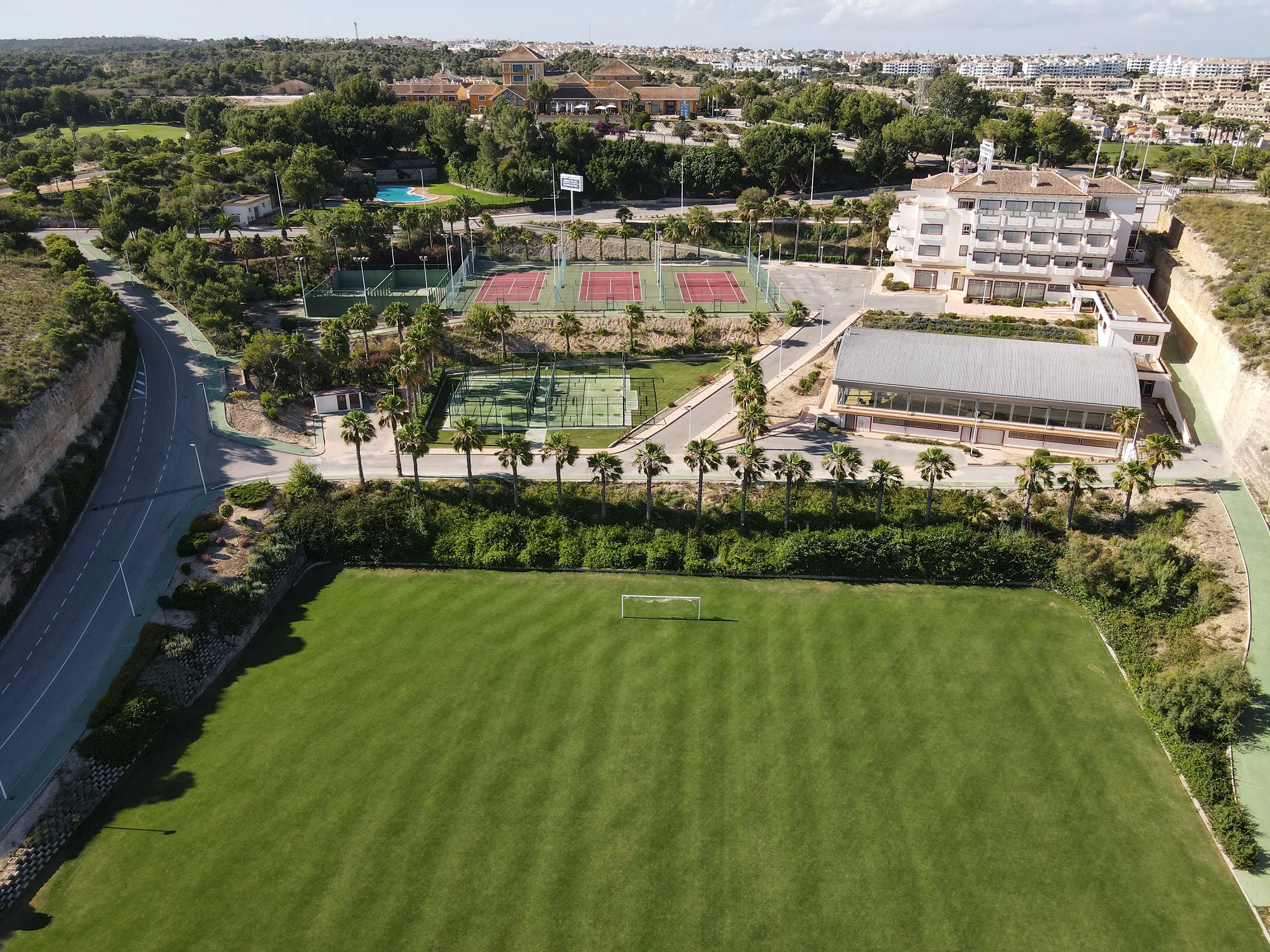 Fussball-Anlage Real Club de Golf Campoamor Resort, Spanien, mit Naturrasen