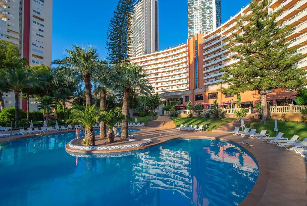 Pierre & Vacances Benidorm East, Poolanlage, Benidorm, Spanien