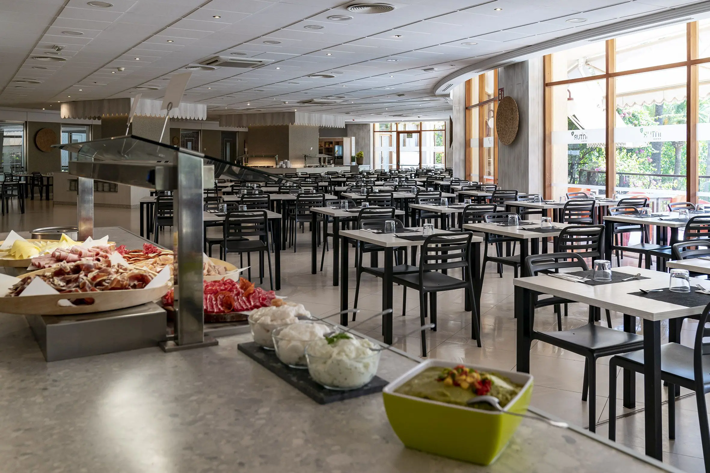 Intelier Orange, Restaurant, Benicasim, Spanien
