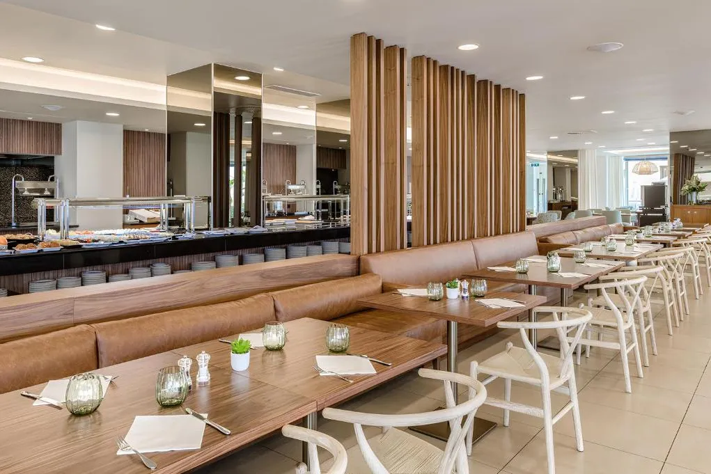 Nau Sao Rafael Suites, Restaurant, Albufeira, Portugal