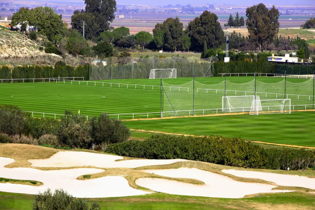 Terrain de football Barcelo Montecastillo, Espagne, avec gazon naturel
