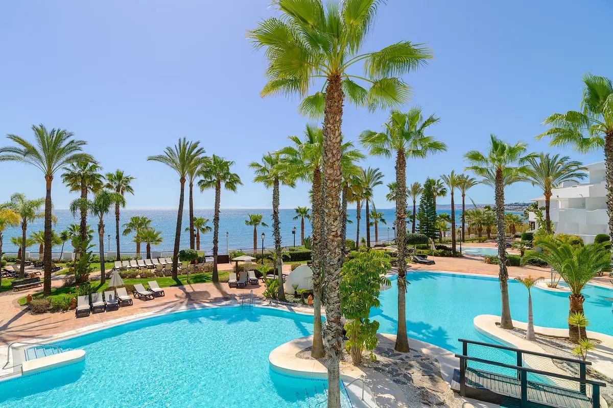 H10 Estepona Palace, piscine extérieure, Estepona, Espagne
