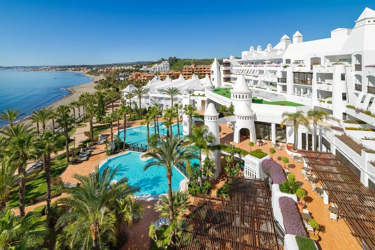 H10 Estepona Palace, complexe hôtelier, Estepona, Espagne