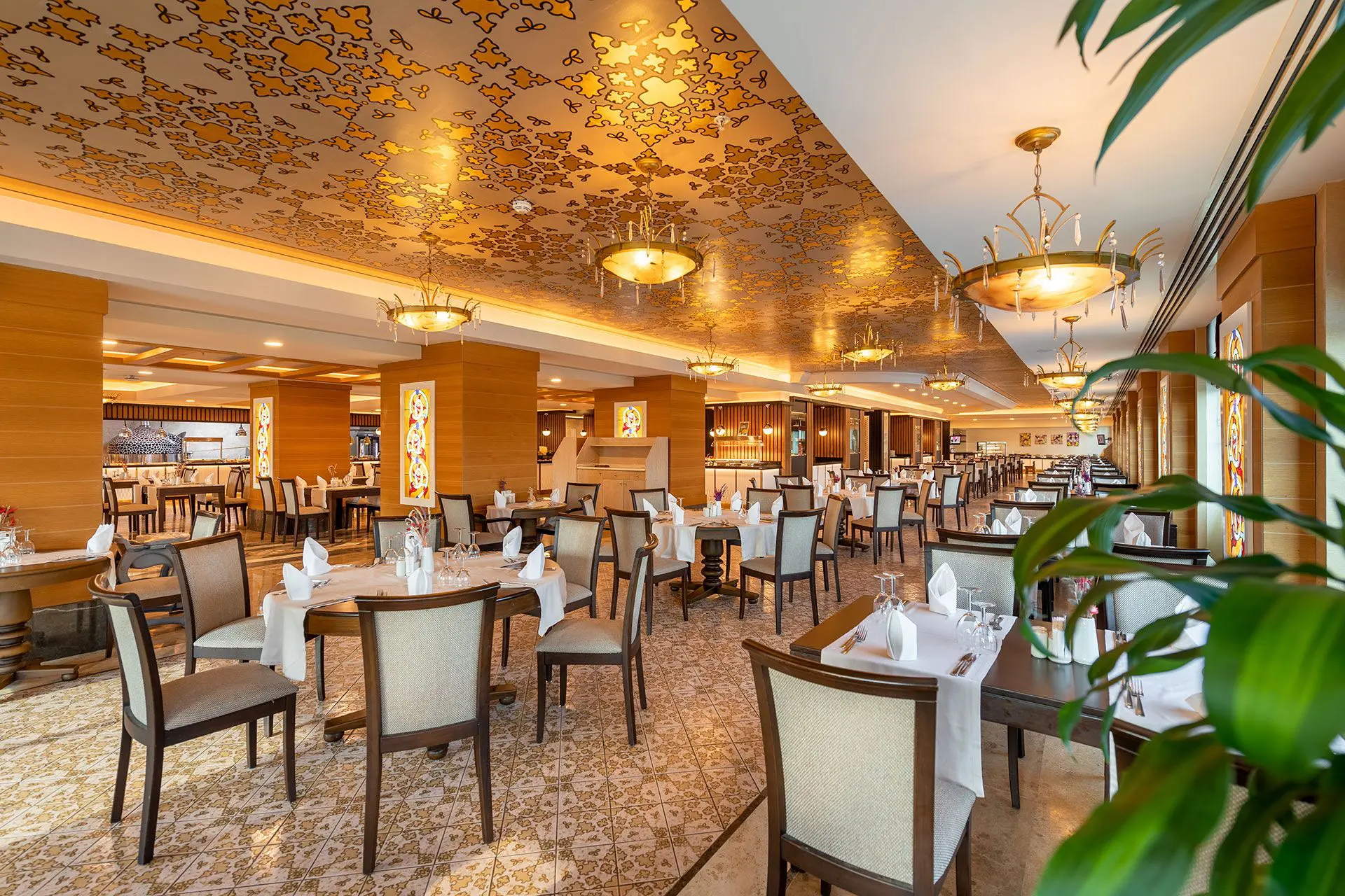 Kamelya Selin Hotel, dining area, Side, Turkey