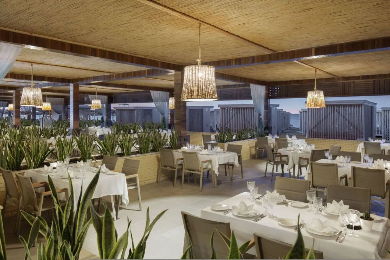 Nirvana Cosmopolitan Hotel, Restaurant, Lara, Turkey