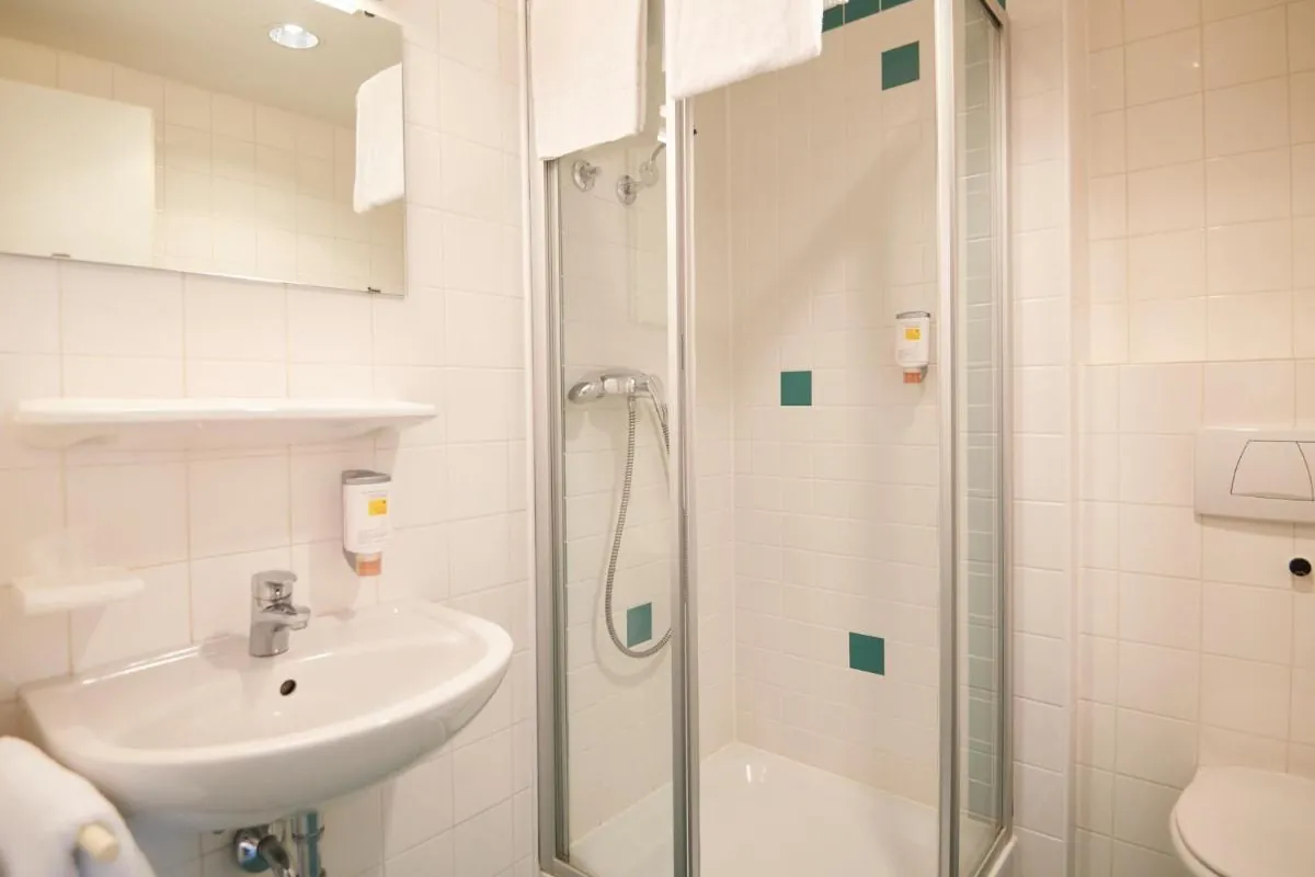 Oberhaching Sports School, Bathroom, Oberhaching, Germany