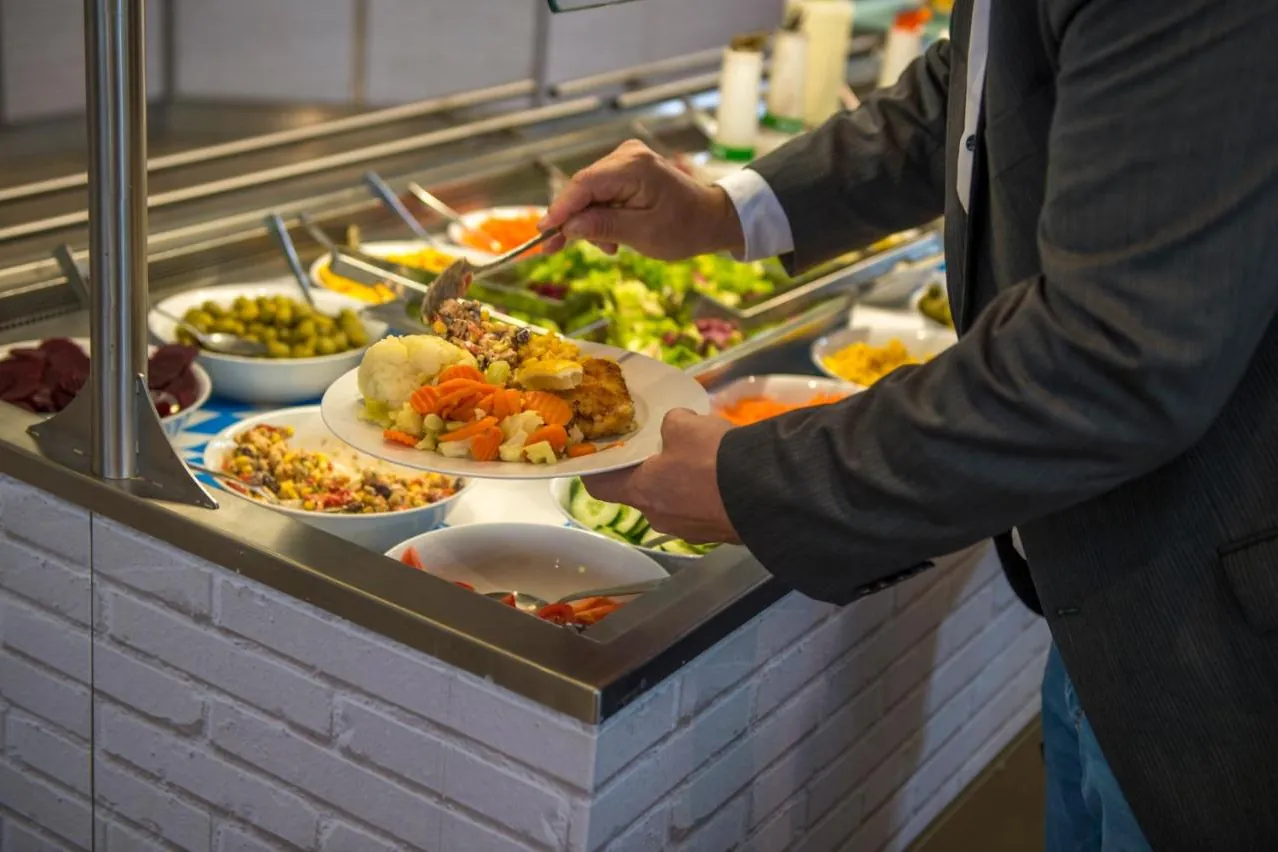 Oberhaching Sports School, Buffet, Oberhaching, Germany