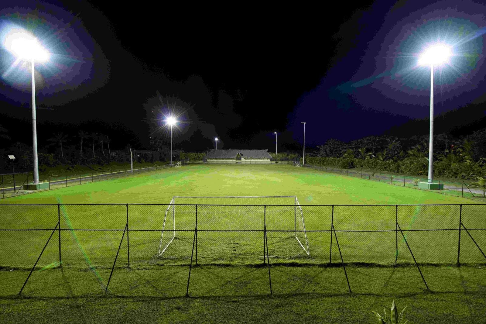Fussball-Anlage Punta Cana, Dominikanische Republik, mit Naturrasen, nähe Meer