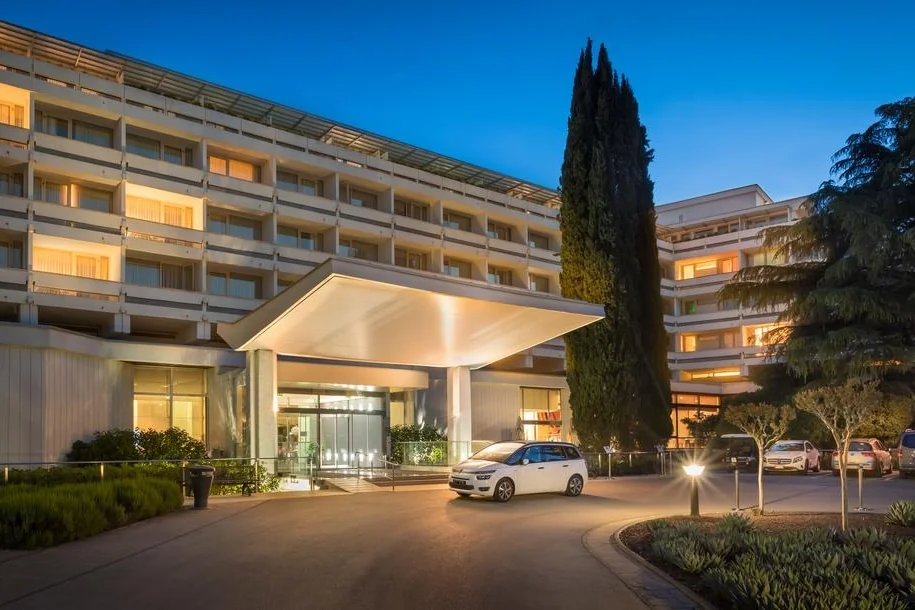 Hotel Eden Rovinj, Einfahrt, Rovinj, Kroatien