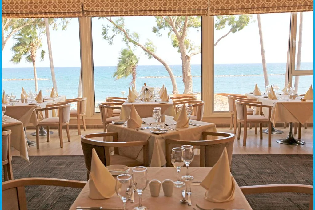 Hôtel Poseidonia Beach, restaurant, Limassol, Chypre