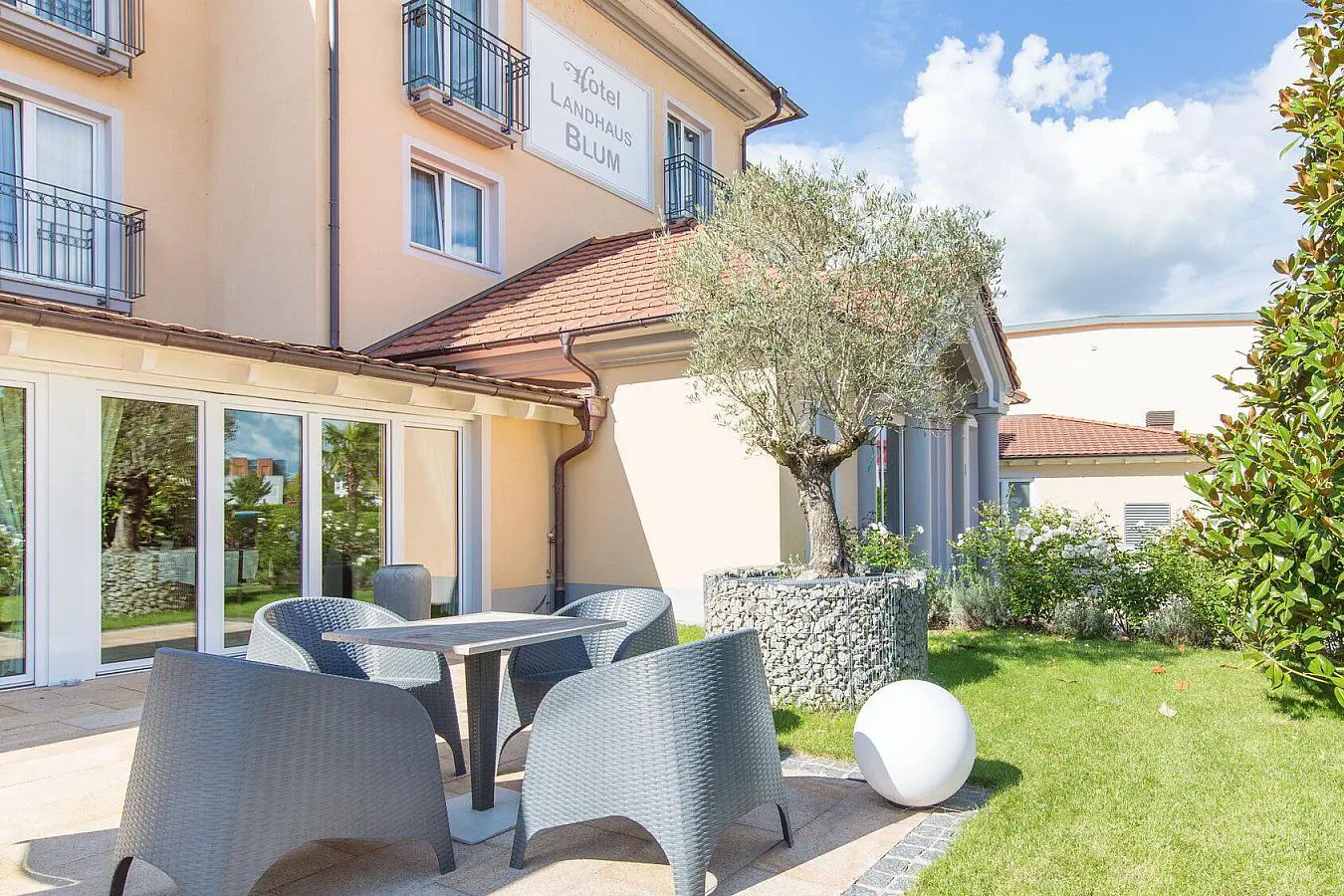 Hayloft Hotel Landhaus Blum, Terrace, Umkirch, Germany