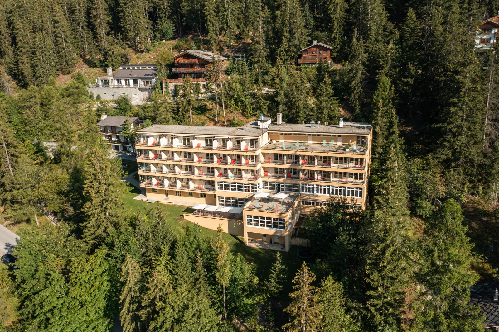 Jugendherberge Bella Lui Crans Montana, Aussenansicht, Schweiz