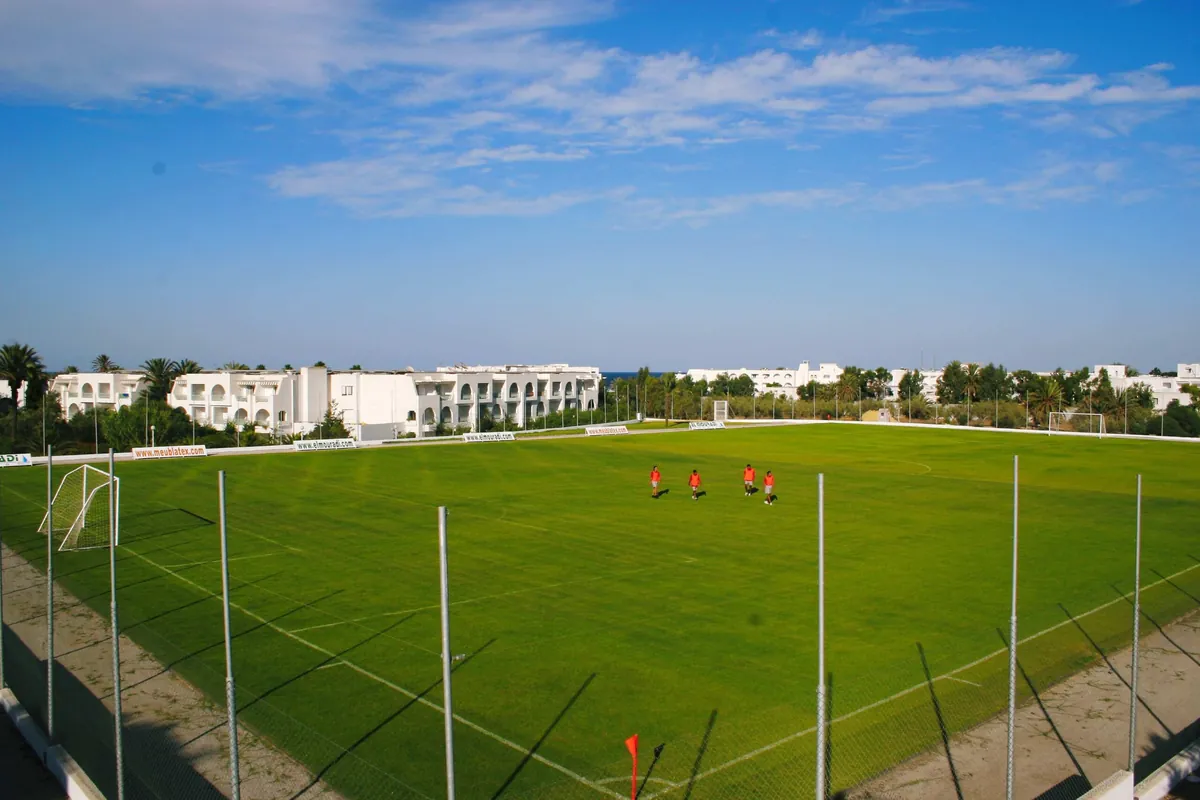 Fussball-Anlage Port El Kantaoui, Tunesien, mit Naturrasen, nähe Meer